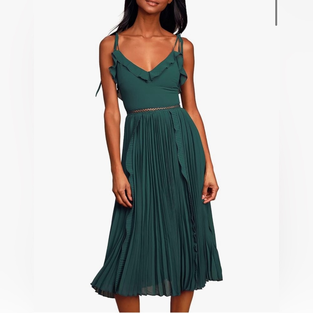 Lulus Never a Dull Moment Tie-Strap Pleated Midi Dress V-Neckline Emerald Green